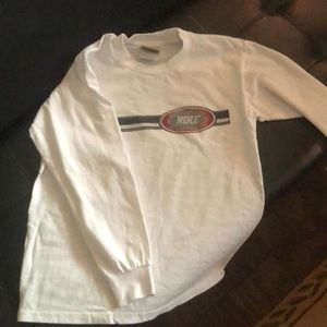 Nike long sleeve shirt